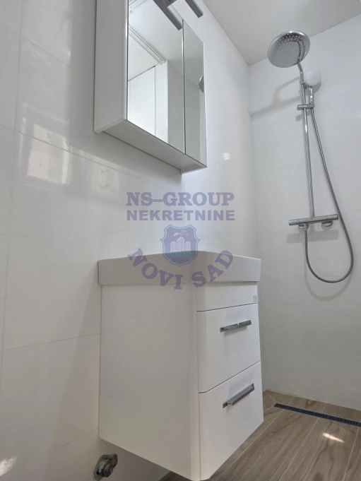 stan na prodaju Novi Sad 60m2 575811