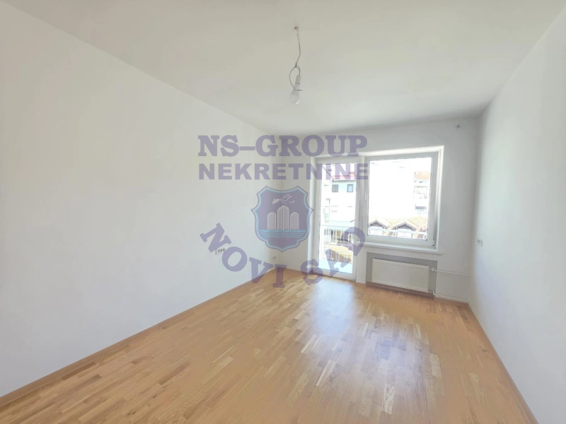 stan na prodaju Novi Sad, 60m2 575811