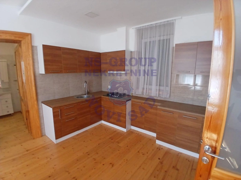 kuca na prodaju Bački Gračac 430m2 577010