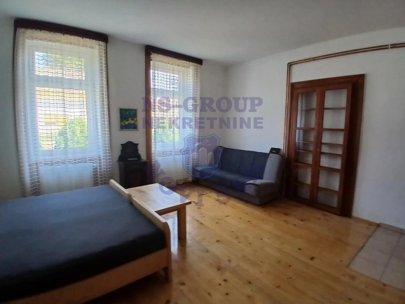 kuca na prodaju Bački Gračac 430m2 577010