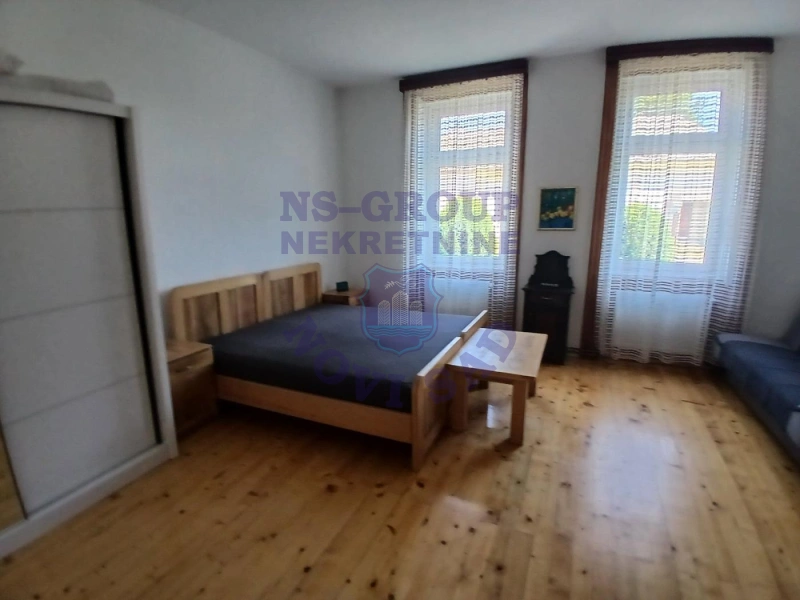 kuca na prodaju Bački Gračac 430m2 577010