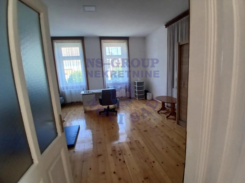kuca na prodaju Bački Gračac 430m2 577010