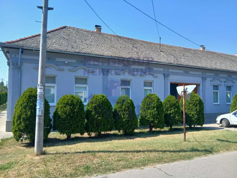 kuca na prodaju Bački Gračac 430m2 577010