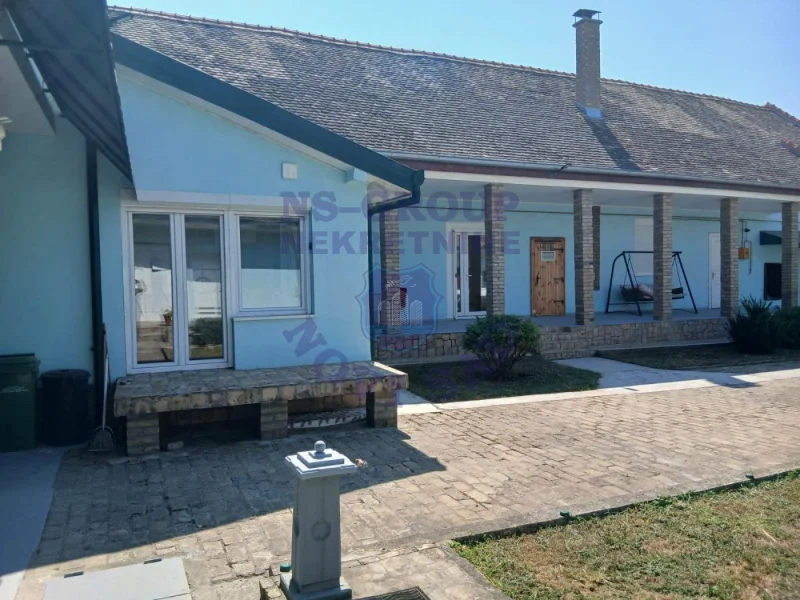 kuca na prodaju Bački Gračac 430m2 577010