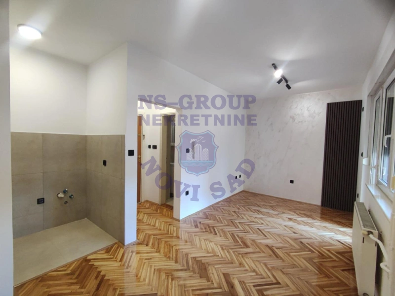 stan na prodaju Novi Sad, 22m2 575835