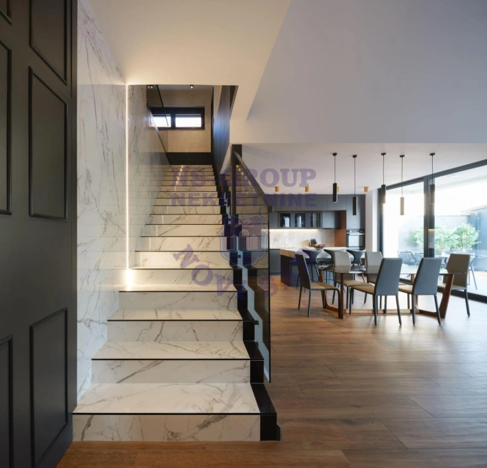kuca na prodaju Veternik 240m2 575819