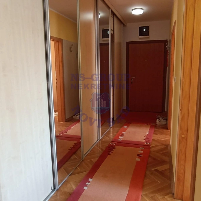 stan za izdavanje Novi Sad 55m2 17115