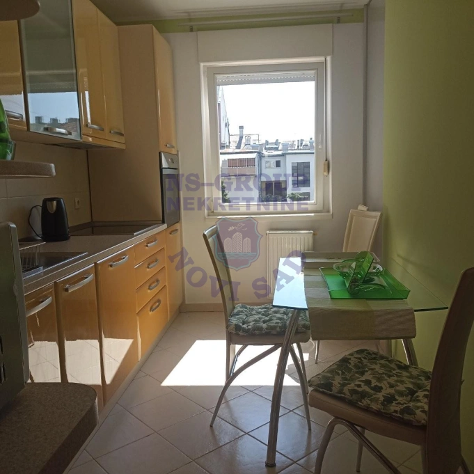 stan za izdavanje Novi Sad 55m2 17115
