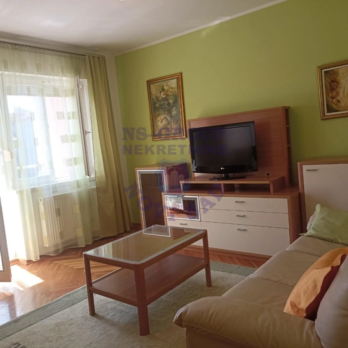 stan za izdavanje Novi Sad, 55m2 17115