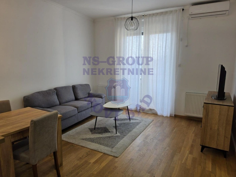 stan na prodaju Novi Sad, 42m2 575929