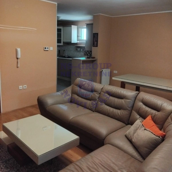 stan za izdavanje Novi Sad, 86m2 16569
