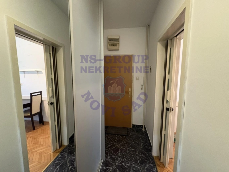 stan na prodaju Novi Sad 43m2 575933