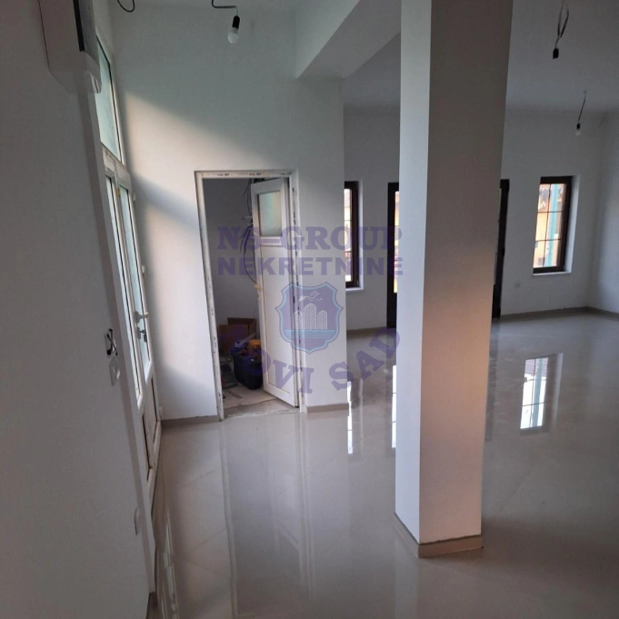 lokal za izdavanje Sremski Karlovci 85m2 17143