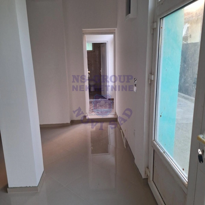 lokal za izdavanje Sremski Karlovci 85m2 17143