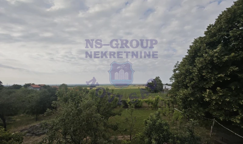 kuca na prodaju Krušedol 39m2 575916