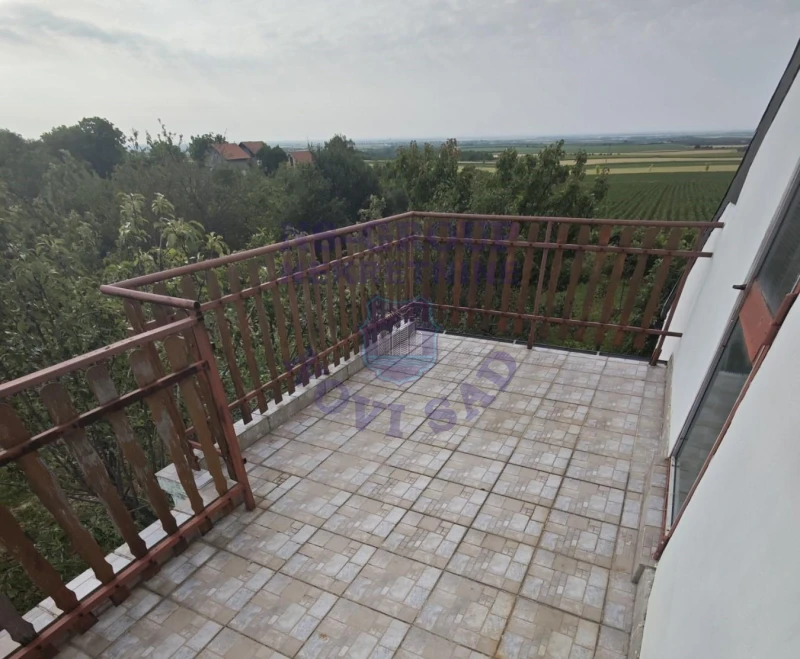kuca na prodaju Krušedol 39m2 575916