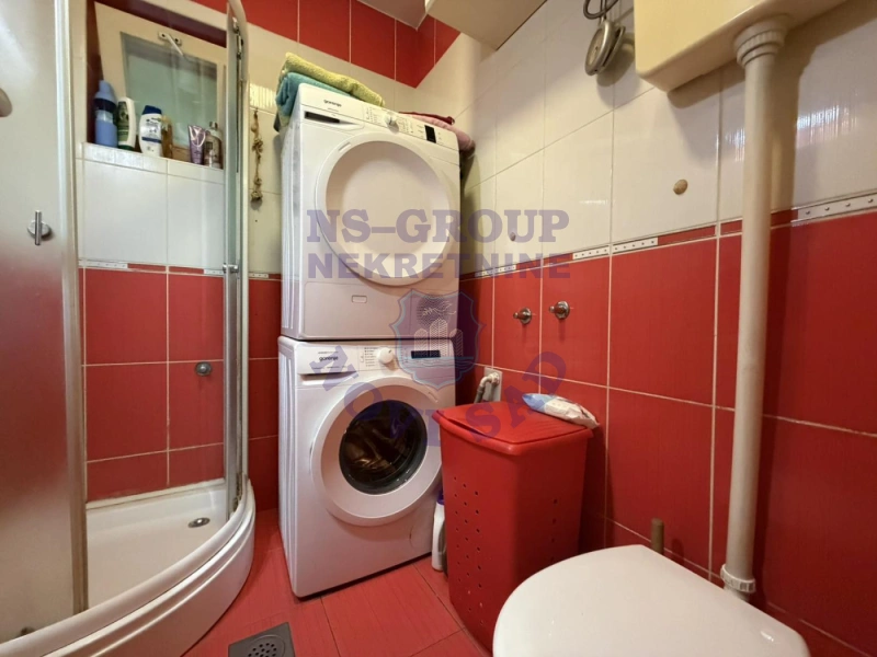 Stan na prodaju Novi Sad 79m2, 576000