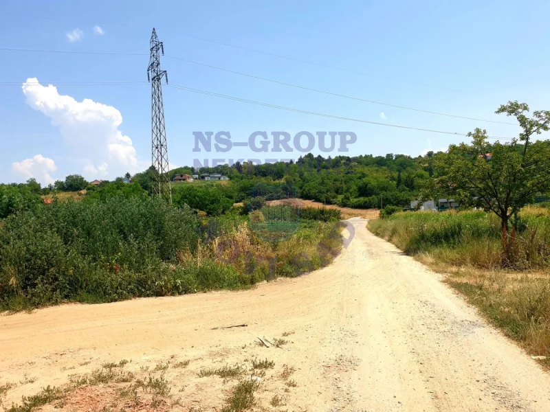 plac na prodaju Petrovaradin 3757m2 576005
