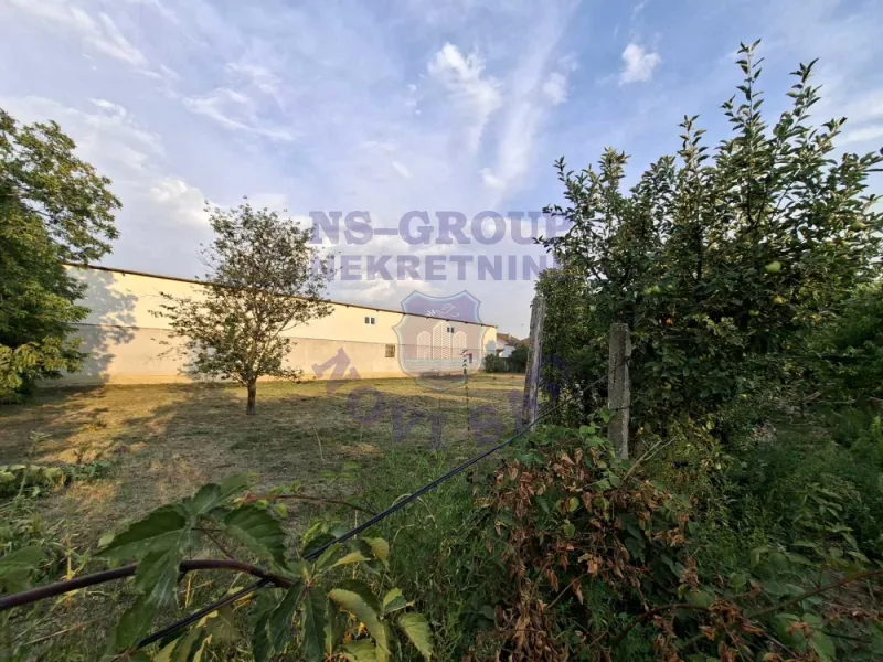 plac na prodaju Begeč 2026m2 576011
