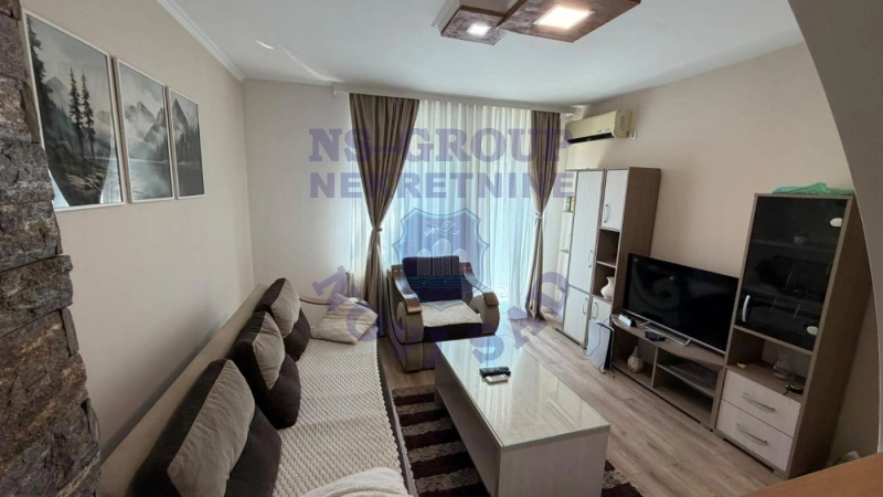 stan na prodaju Novi Sad, 42m2 574949