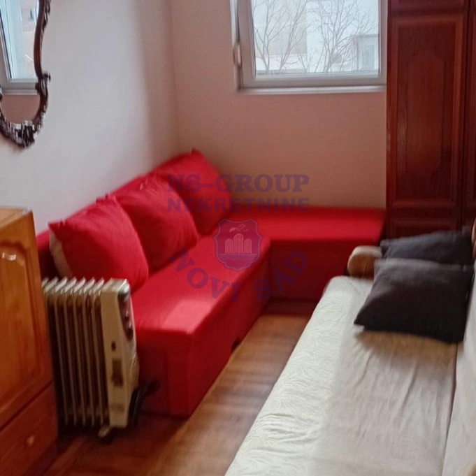 Stan na prodaju Petrovaradin 61m2, 17146