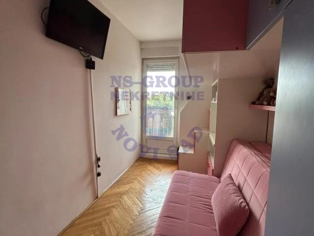 Stan na prodaju Novi Sad 42m2, 576002
