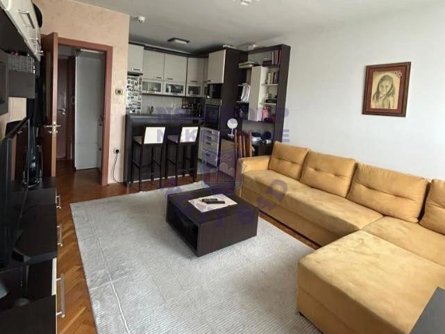 Stan na prodaju Novi Sad 42m2, 576002