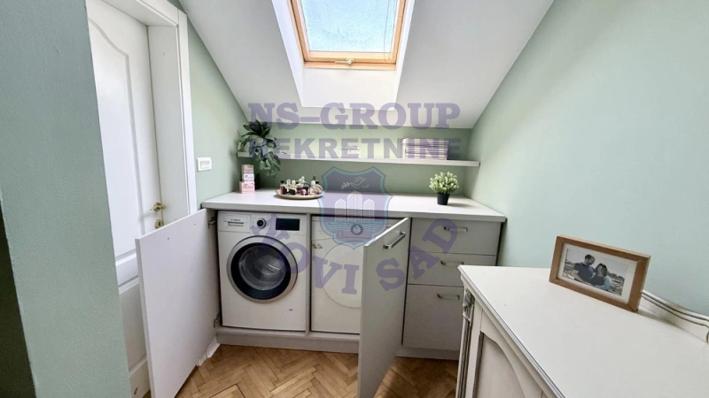 Kuća na prodaju Veternik 211m2, 576031