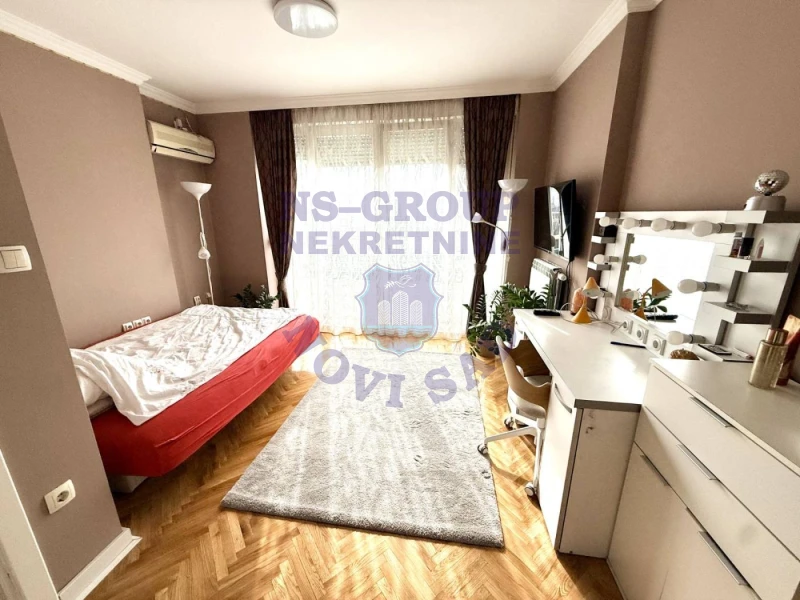Kuća na prodaju Veternik 211m2, 576031