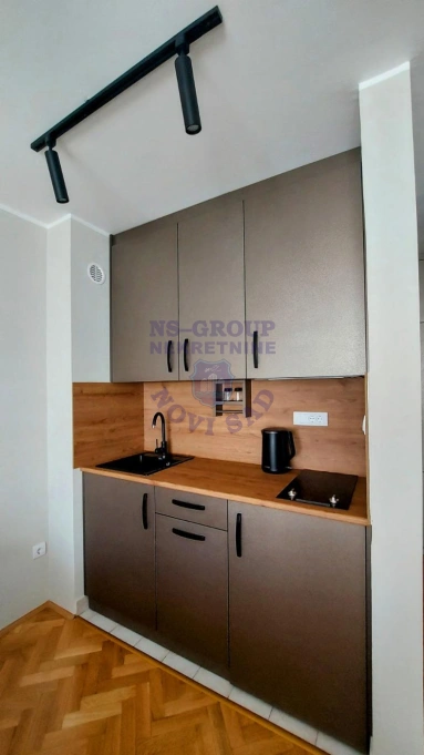 Stan na prodaju Novi Sad 22m2, 576061