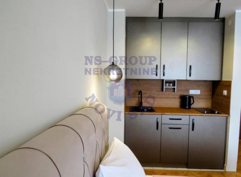 Stan na prodaju Novi Sad 22m2, 576061