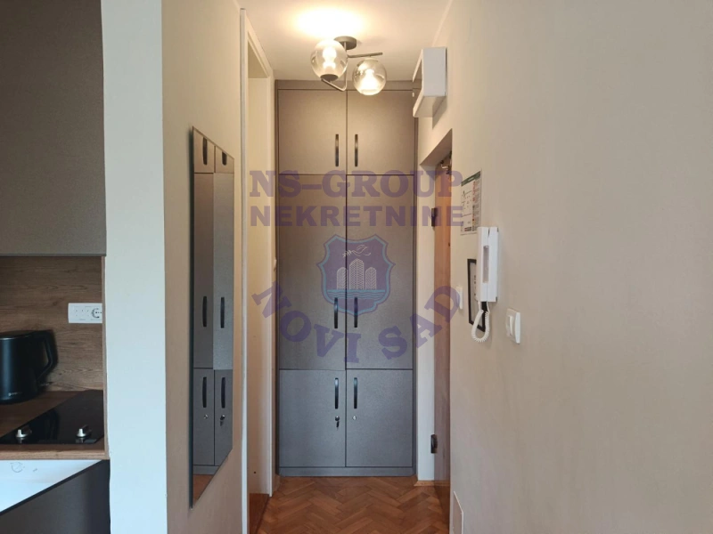 Stan na prodaju Novi Sad 22m2, 576061