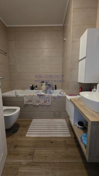 stan na prodaju Novi Sad 104m2 576109