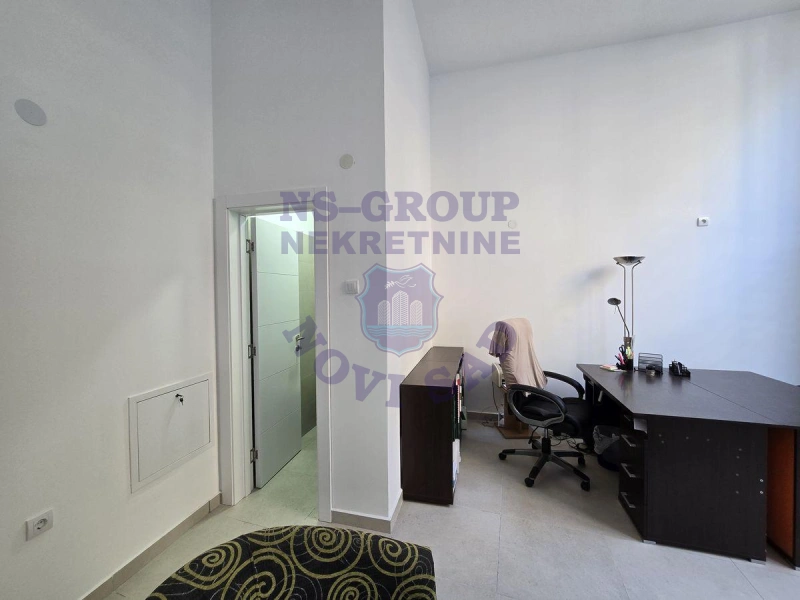 Lokal na prodaju Novi Sad 20m2, 575829