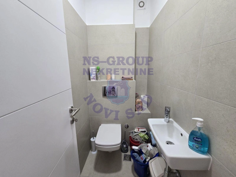 Lokal na prodaju Novi Sad 20m2, 575829