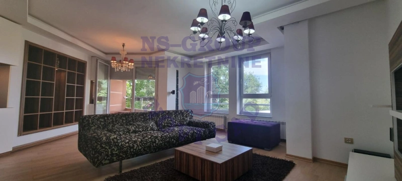 stan na prodaju Novi Sad, 63m2 576128