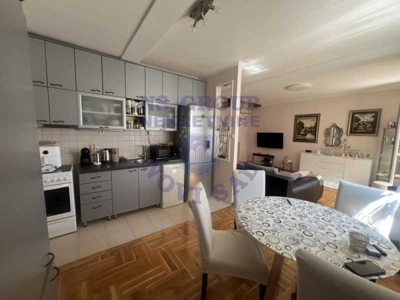 stan na prodaju Novi Sad 85m2 576158