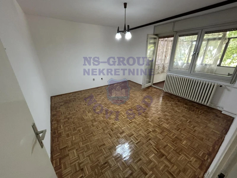 stan na prodaju Novi Sad, 62m2 569462