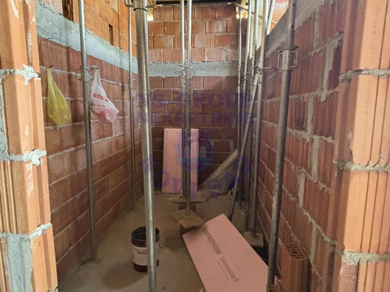 lokal na prodaju Novi Sad 480m2 575688