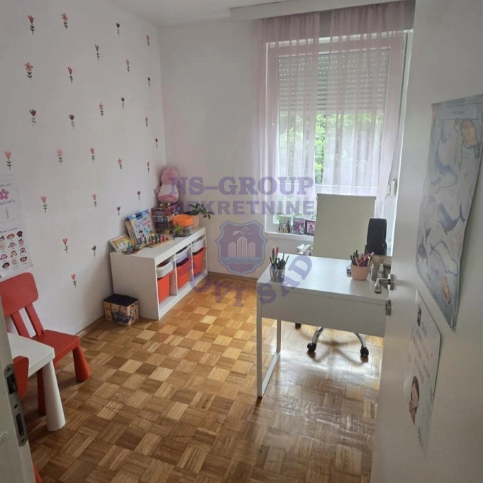 stan za izdavanje Novi Sad, 91m2 17176
