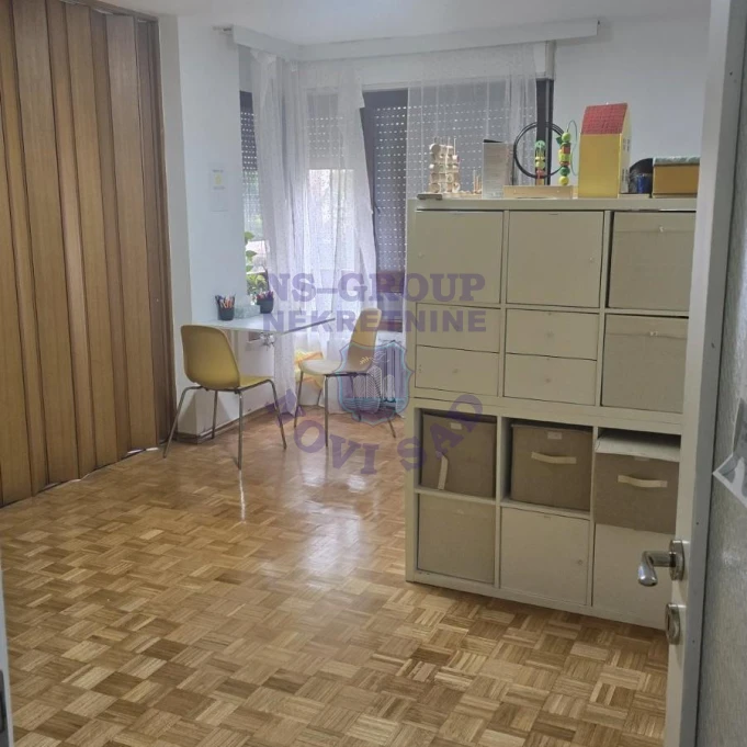 stan za izdavanje Novi Sad 91m2 17176