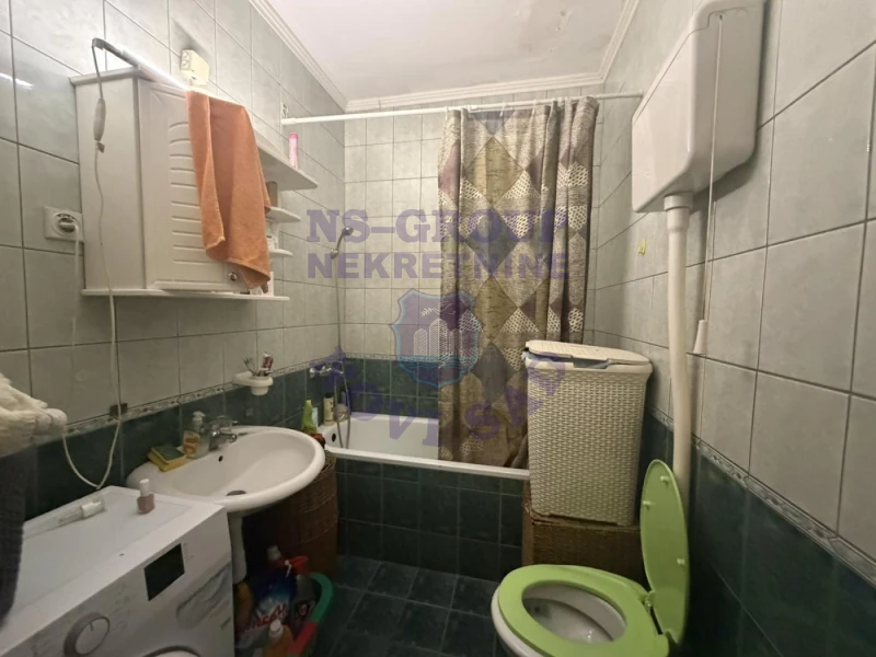 stan na prodaju Novi Sad 49m2 576222
