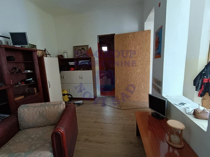 kuca na prodaju Bačka Palanka 223m2 576144