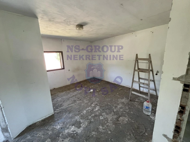 kuca na prodaju Sremska Kamenica 51m2 575581