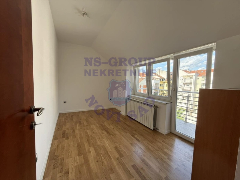 Stan na prodaju Novi Sad 80m2, 17185