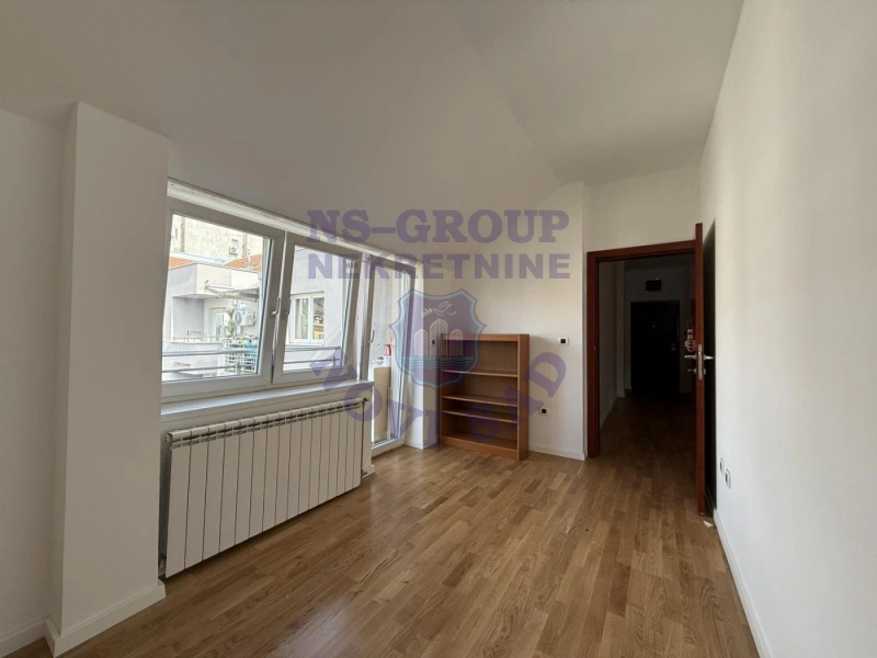 Stan na prodaju Novi Sad 80m2, 17185