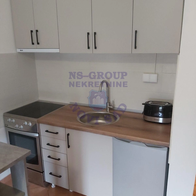 stan za izdavanje Novi Sad 28m2 17189