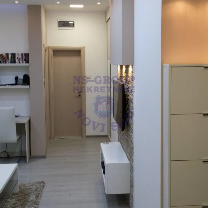 stan za izdavanje Novi Sad 50m2 17160