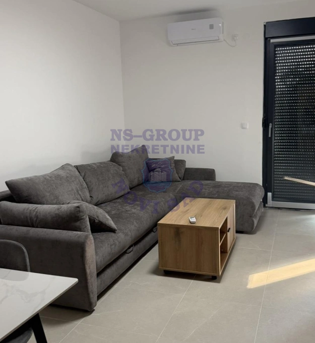 stan za izdavanje Novi Sad 53m2 17200