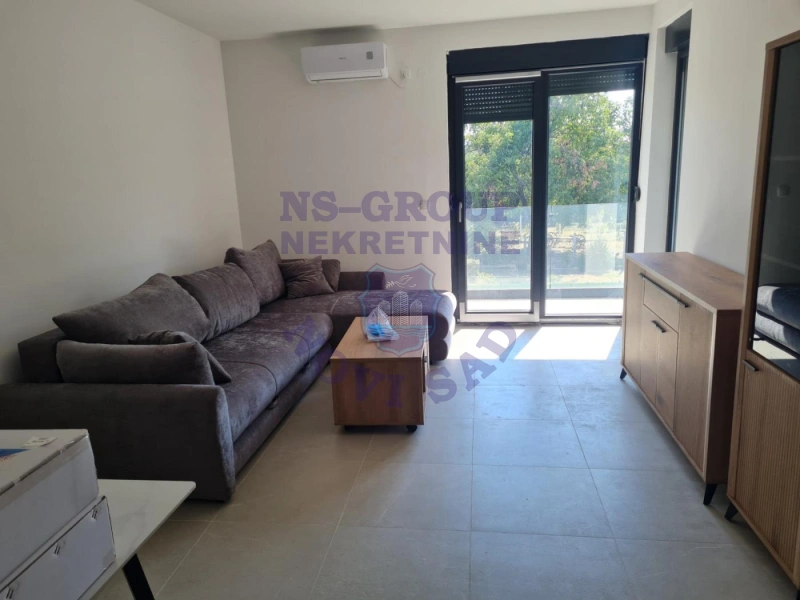 stan za izdavanje Novi Sad, 53m2 17200